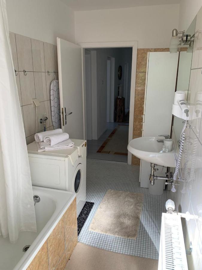 Sonnhuegel Apartments - Ferienwohnungen ファアーク・アム・ゼー エクステリア 写真